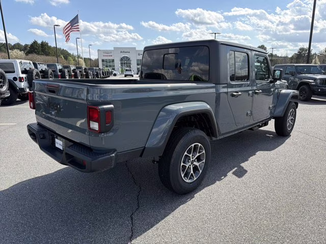 2026 Anvil Clearcoat Jeep Gladiator Sport S 4X4 Truck