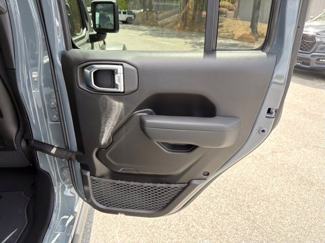 2026 Anvil Clearcoat Jeep Gladiator Mojave 4X4 Truck