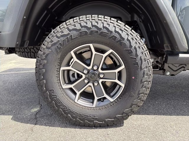 2026 Anvil Clearcoat Jeep Gladiator Mojave 4X4 Truck