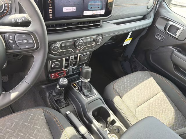 2026 Anvil Clearcoat Jeep Gladiator Mojave 4X4 Truck