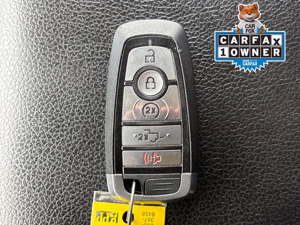 2021 Red Metallic Ford Super Duty F-350 SRW Lariat 4X4 Truck