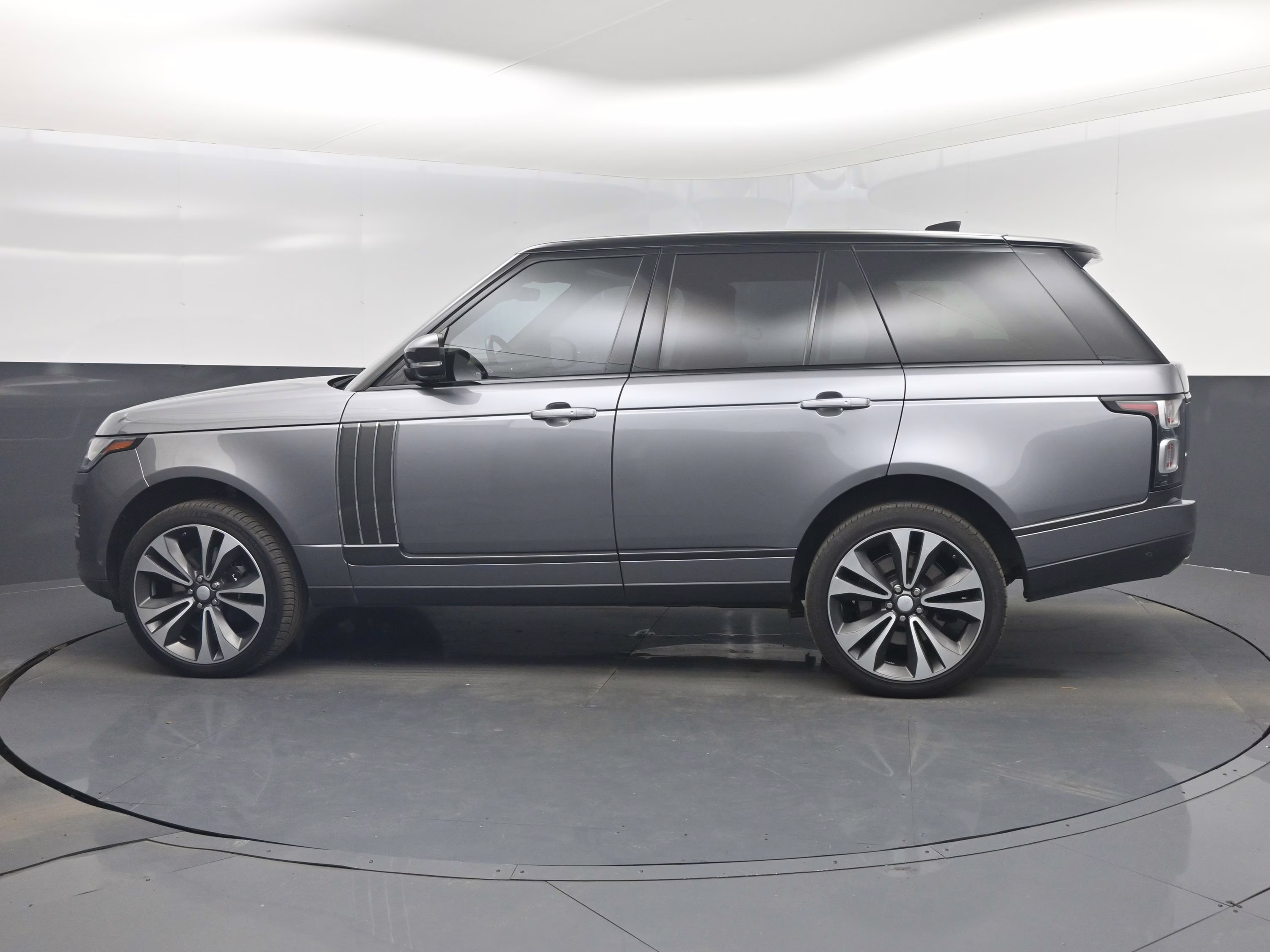 2021 Gray Land Rover Range Rover SVAutobiography 4X4 SUV
