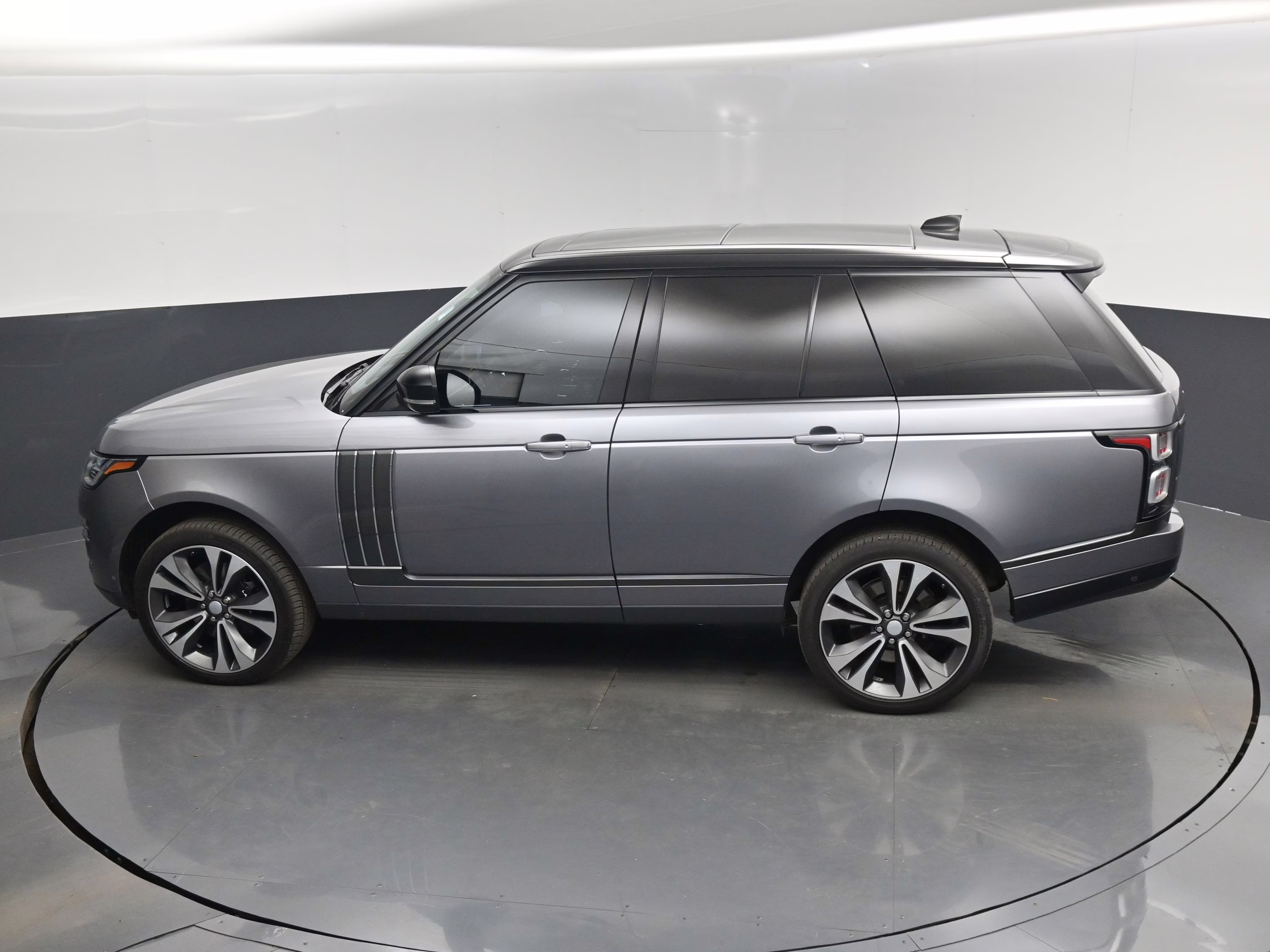 2021 Gray Land Rover Range Rover SVAutobiography 4X4 SUV