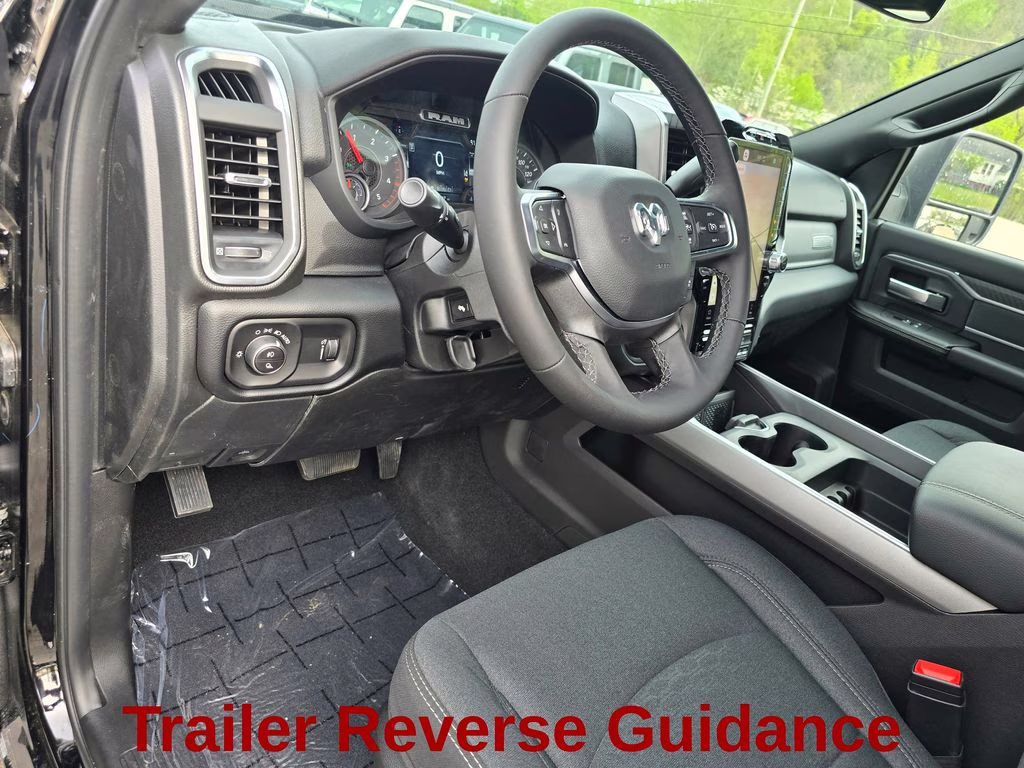 2026 Diamond Black Crystal Pearlcoat Ram 3500 Big Horn 4X4 Truck