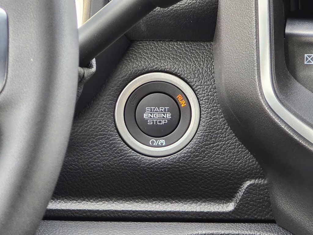 2026 Diamond Black Crystal Pearlcoat Ram 3500 Big Horn 4X4 Truck