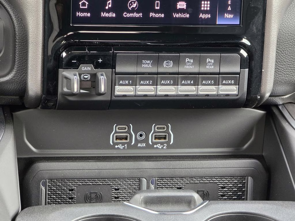 2026 Diamond Black Crystal Pearlcoat Ram 3500 Big Horn 4X4 Truck