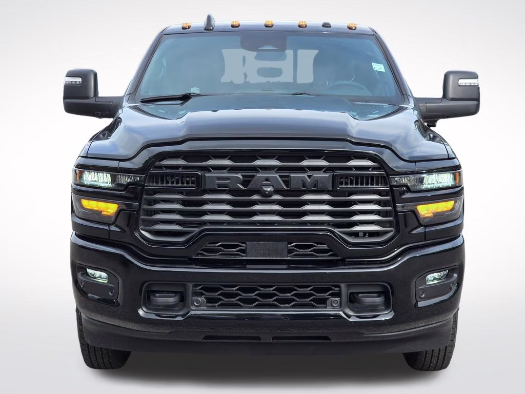 2026 Diamond Black Crystal Pearlcoat Ram 3500 Big Horn 4X4 Truck