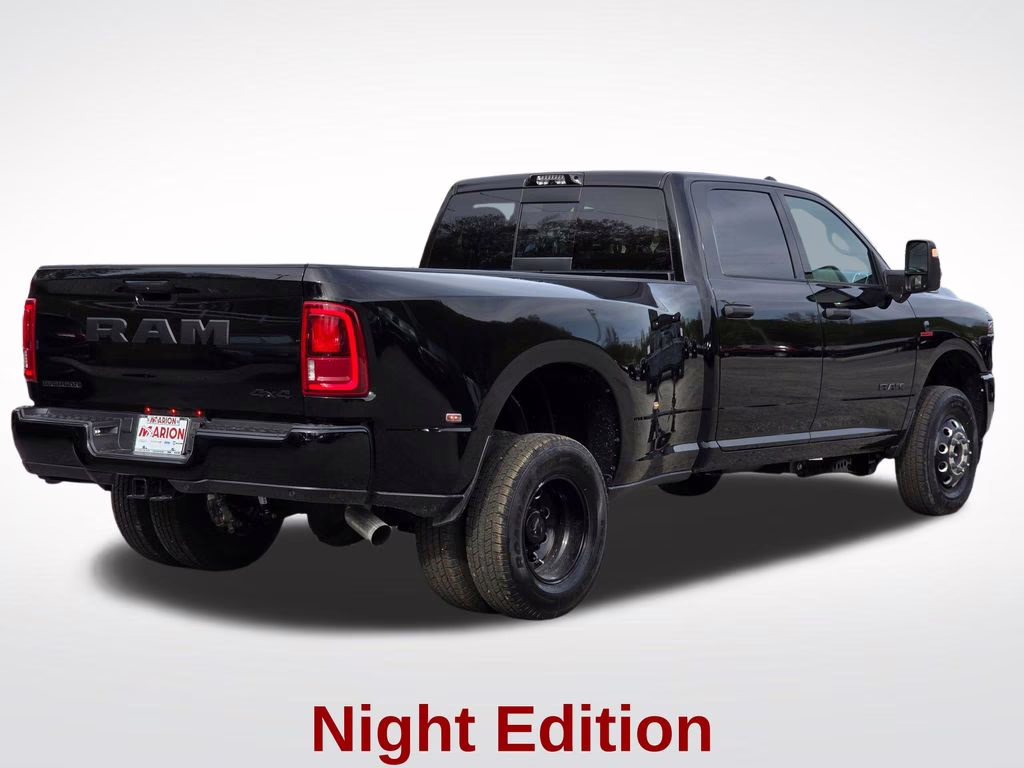 2026 Diamond Black Crystal Pearlcoat Ram 3500 Big Horn 4X4 Truck