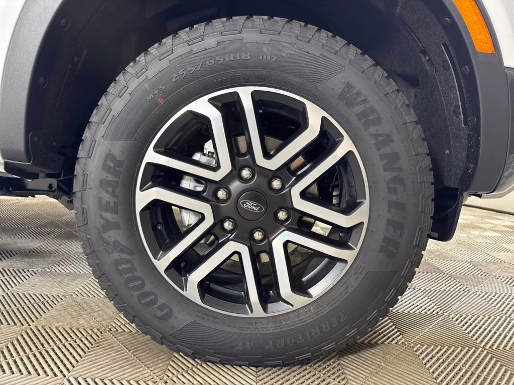 2026 Oxford White Ford Ranger Lariat 4X4 Truck