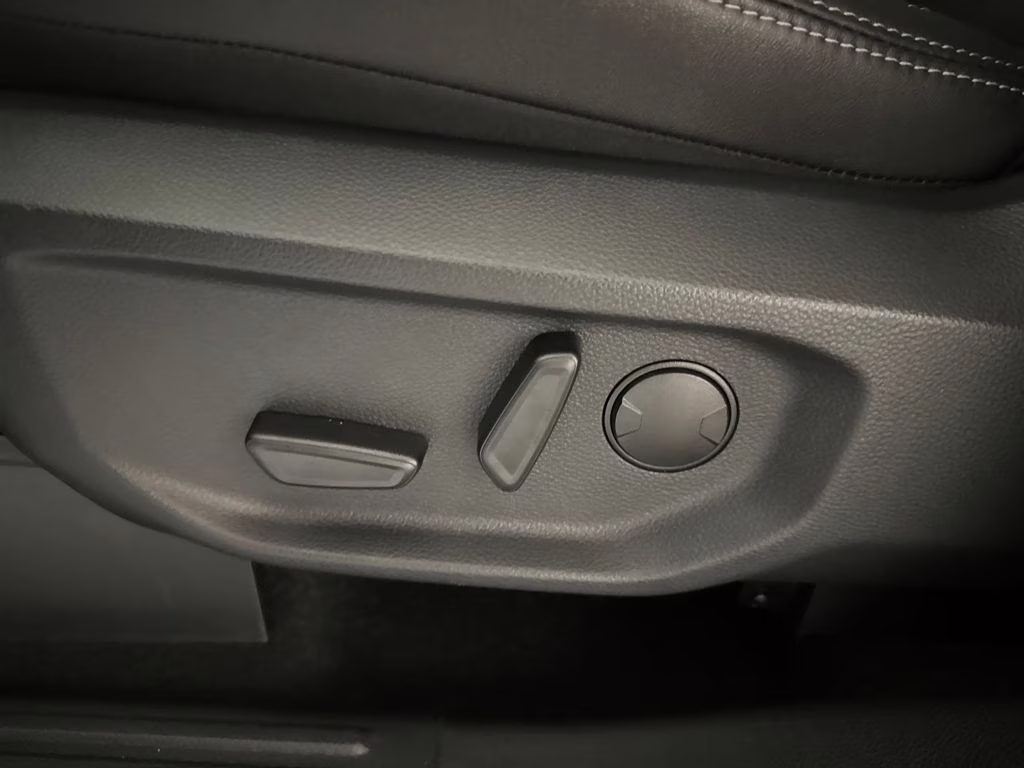 2026 Oxford White Ford Ranger Lariat 4X4 Truck