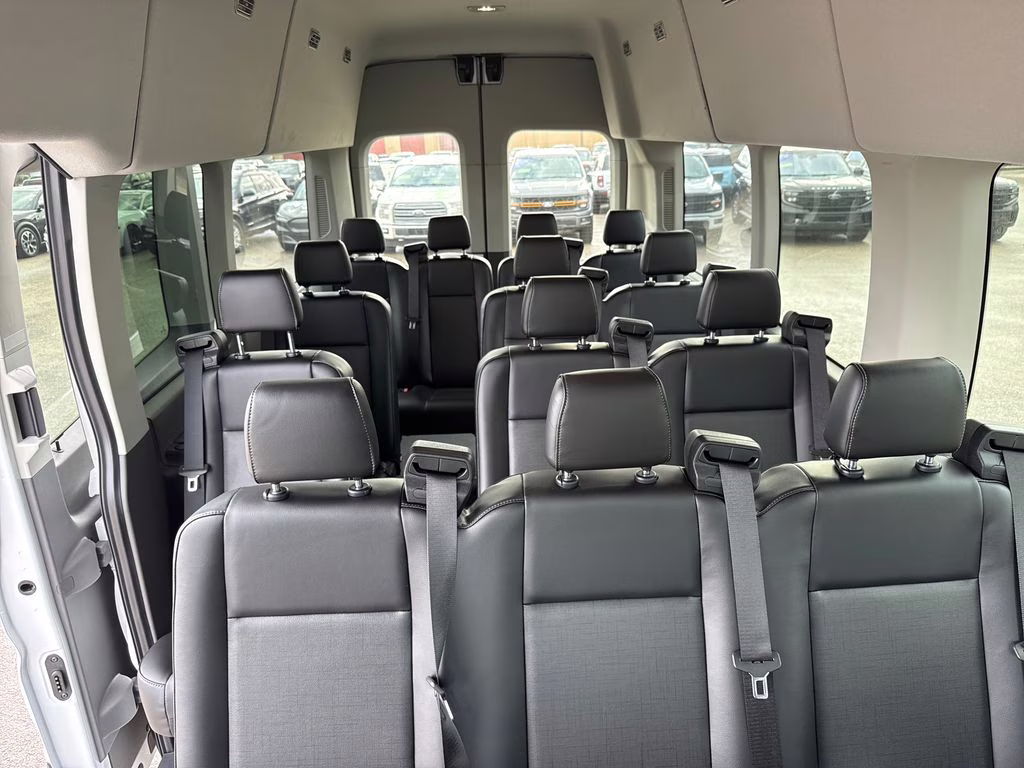 2026 Oxford White Ford Transit-350 XL RWD Crossover