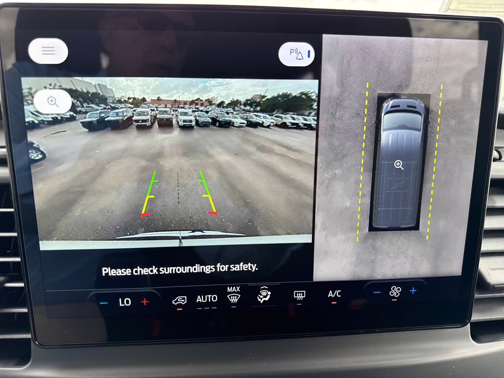 2026 Oxford White Ford Transit-350 XL RWD Crossover