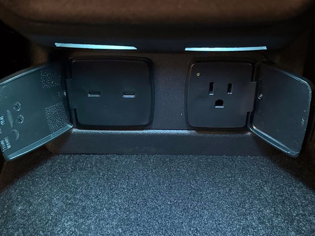 2026 Avalanche Gray Ford Bronco Heritage Edition 4X4 SUV