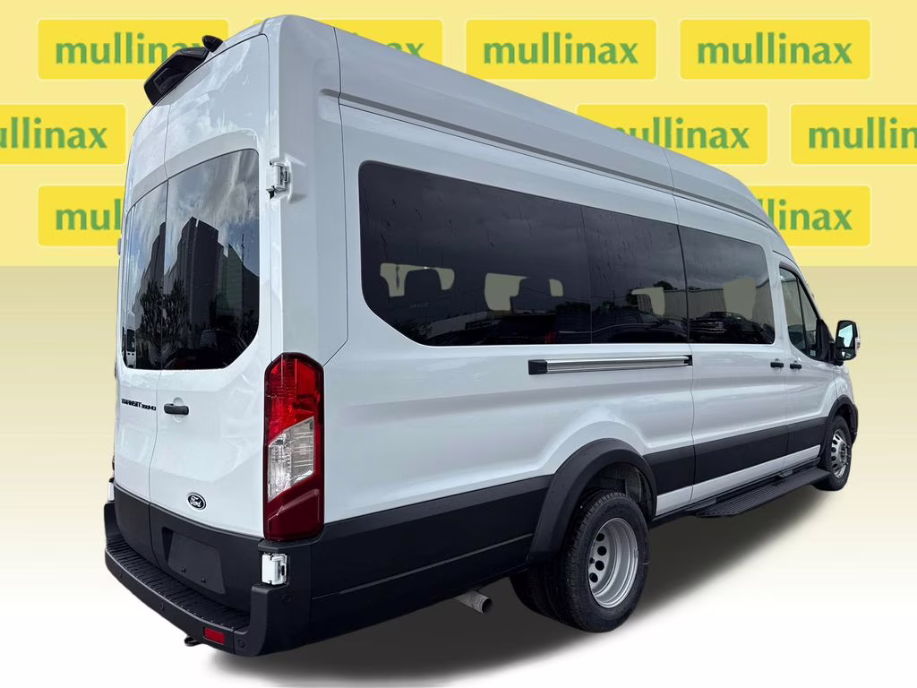 2026 Oxford White Ford Transit-350 XL RWD Crossover