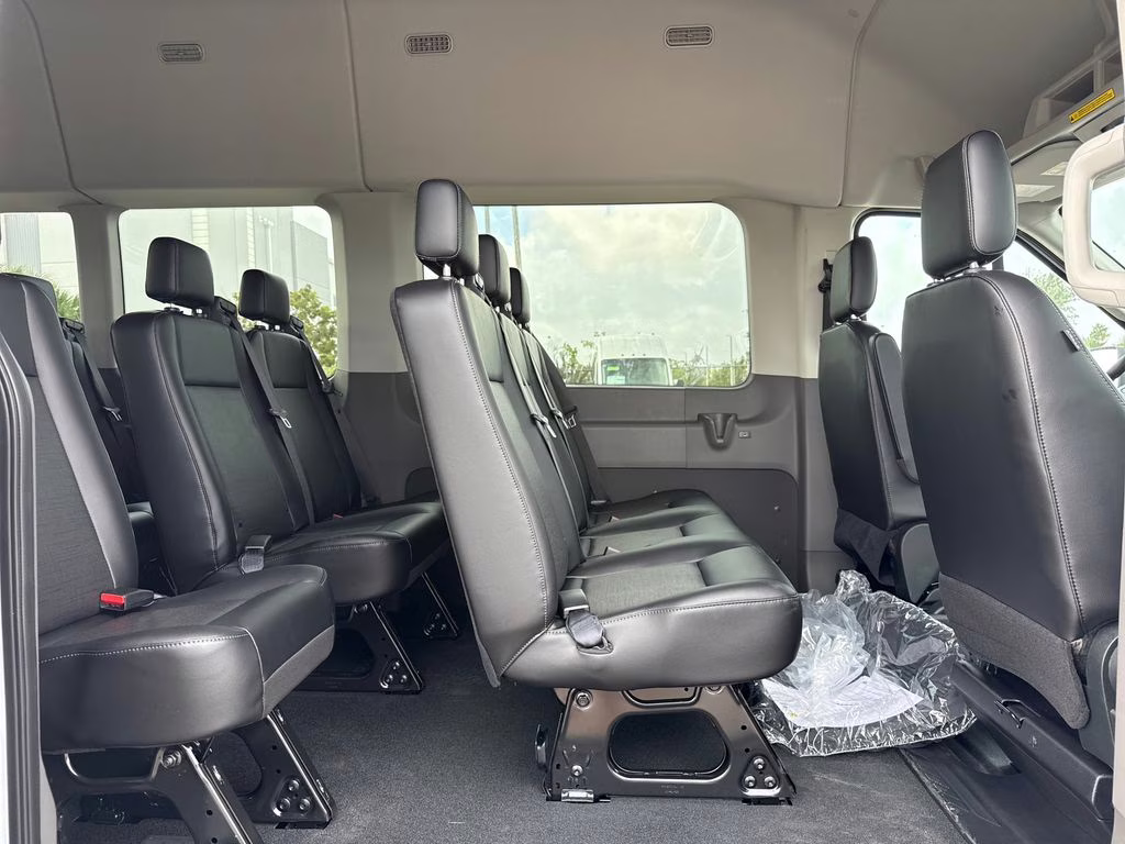 2026 Oxford White Ford Transit-350 XL RWD Crossover