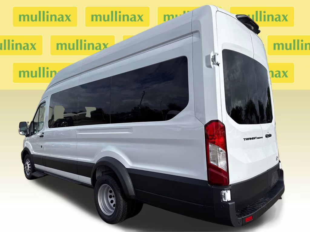 2026 Oxford White Ford Transit-350 XL RWD Crossover