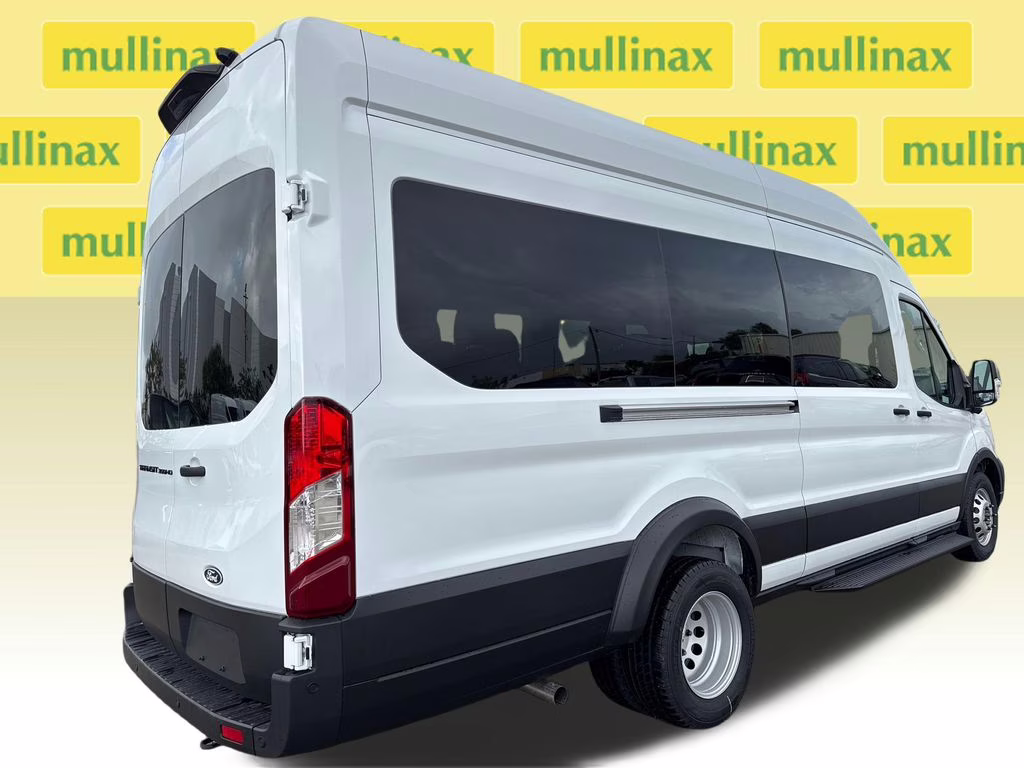 2026 Oxford White Ford Transit-350 XL RWD Crossover