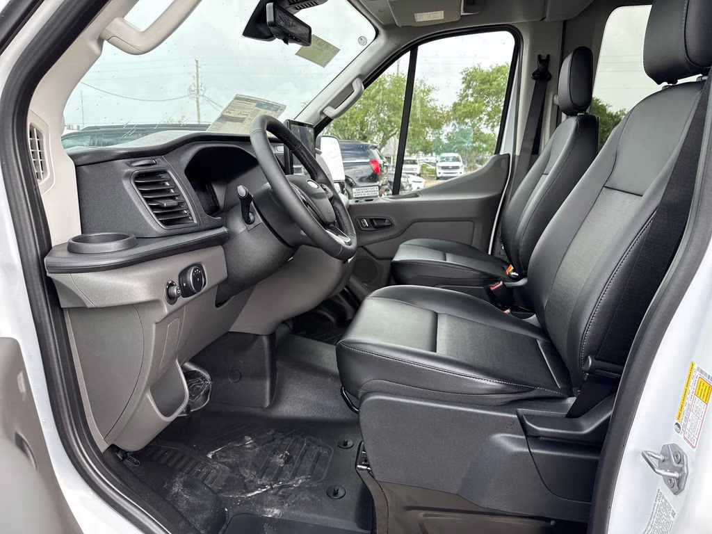 2026 Oxford White Ford Transit-350 XL RWD Crossover