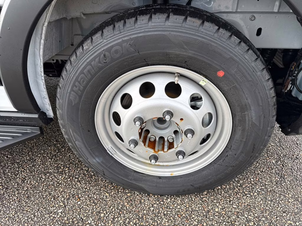 2026 Oxford White Ford Transit-350 XL RWD Crossover