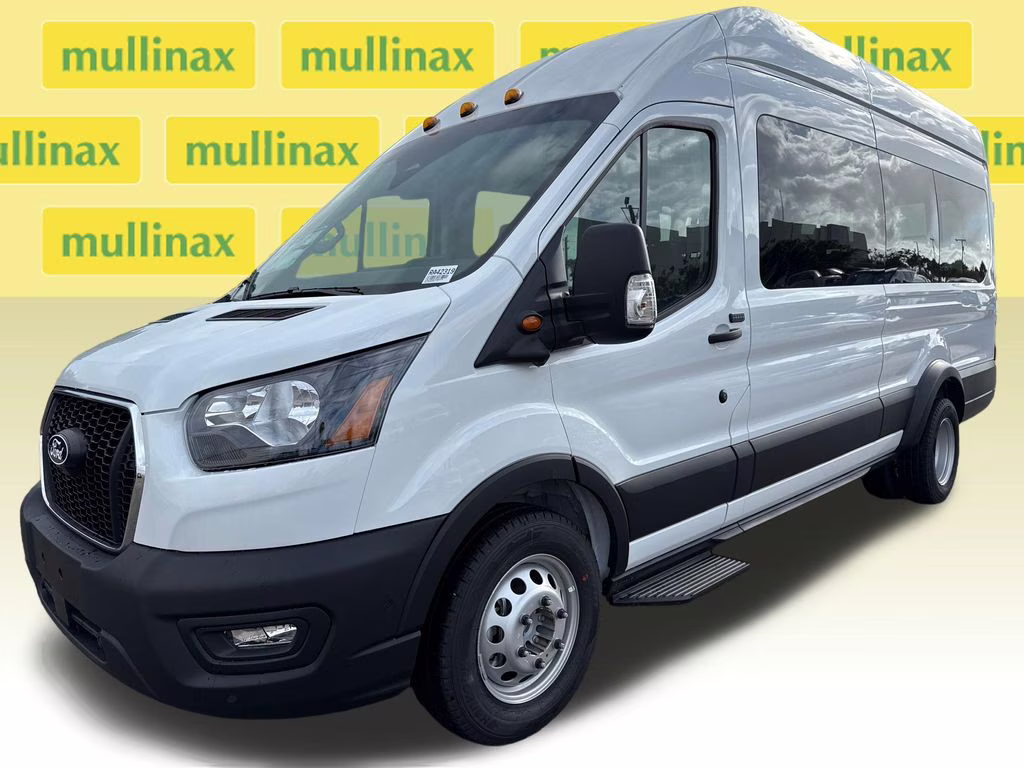 2026 Oxford White Ford Transit-350 XL RWD Crossover