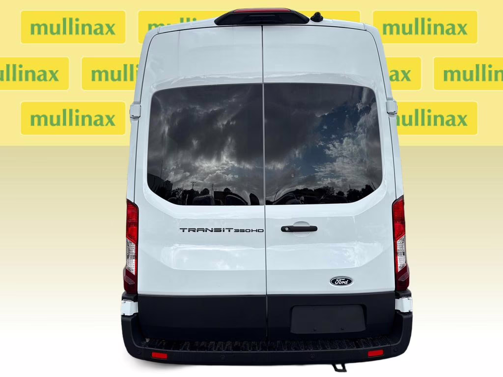 2026 Oxford White Ford Transit-350 XL RWD Crossover
