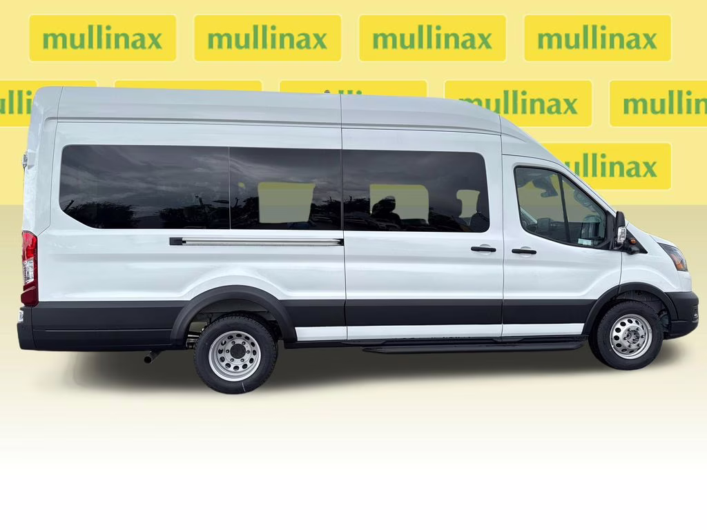 2026 Oxford White Ford Transit-350 XL RWD Crossover