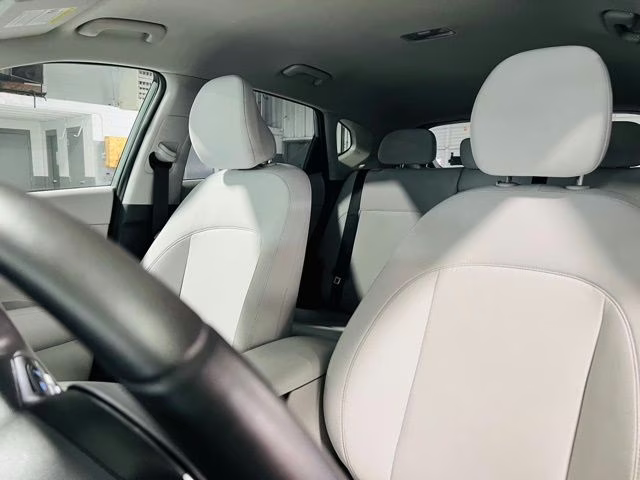 2025 Mirage Green Hyundai Kona SEL FWD SUV