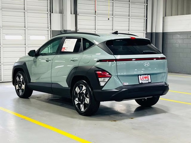 2025 Mirage Green Hyundai Kona SEL FWD SUV