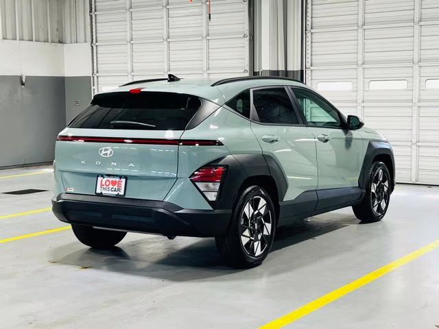2025 Mirage Green Hyundai Kona SEL FWD SUV