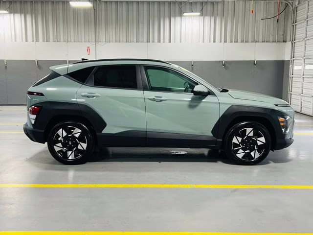 2025 Mirage Green Hyundai Kona SEL FWD SUV