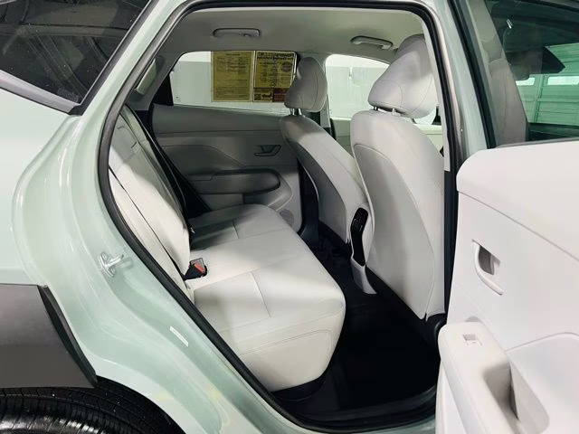 2025 Mirage Green Hyundai Kona SEL FWD SUV