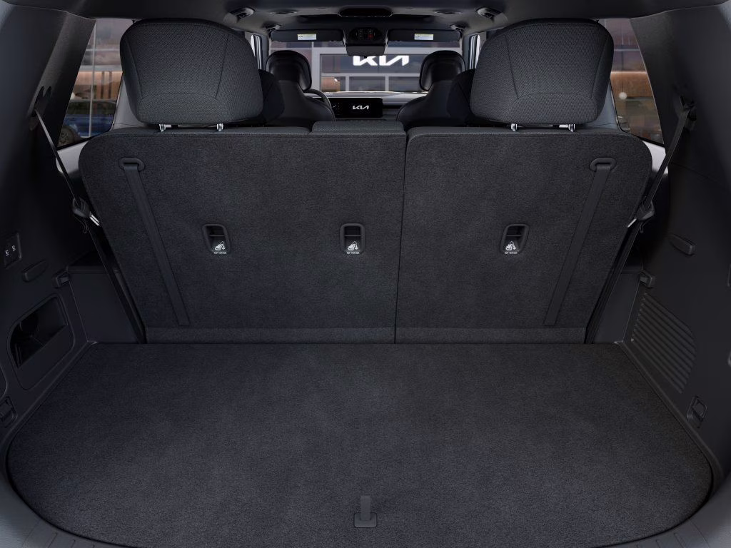 2027 Ivory Silver Kia Telluride S FWD SUV