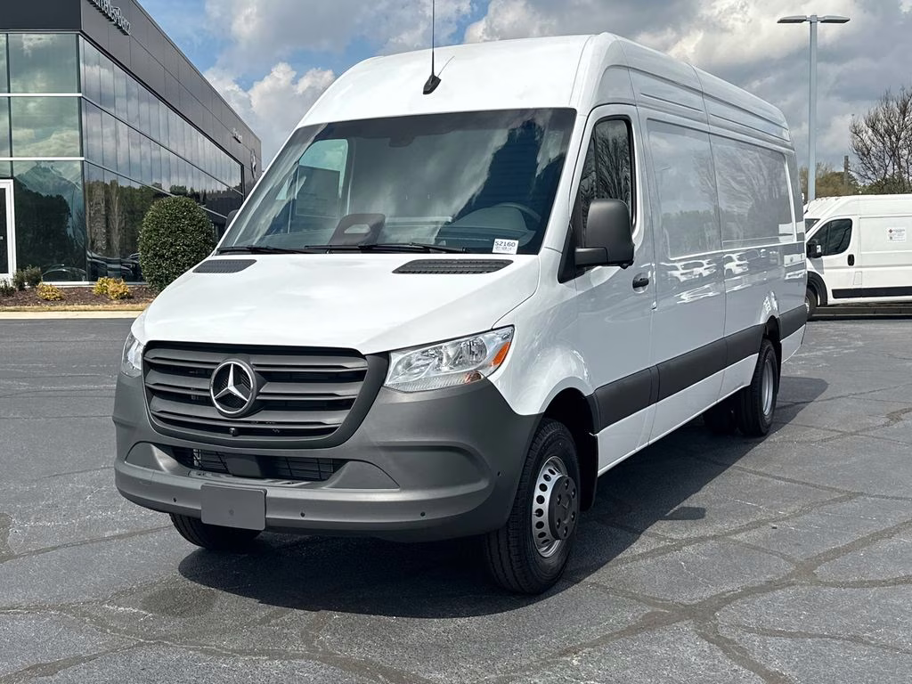 2026 Arctic Mercedes-Benz Sprinter 3500 Cargo 170 WB RWD Van