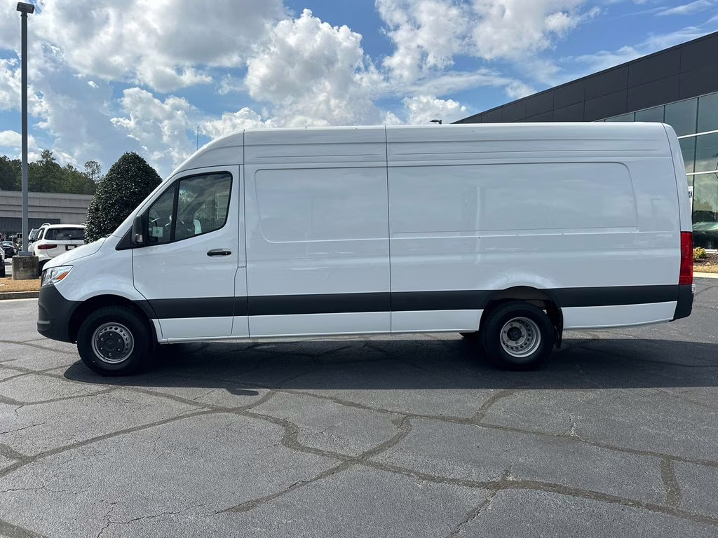 2026 Arctic Mercedes-Benz Sprinter 3500 Cargo 170 WB RWD Van