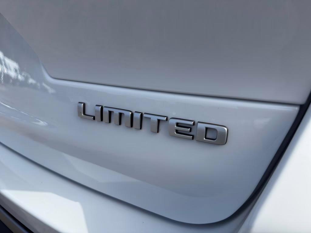 2026 Bright White Clearcoat Jeep Grand Cherokee L Limited RWD SUV