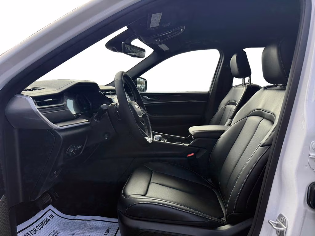 2026 Bright White Clearcoat Jeep Grand Cherokee L Limited RWD SUV