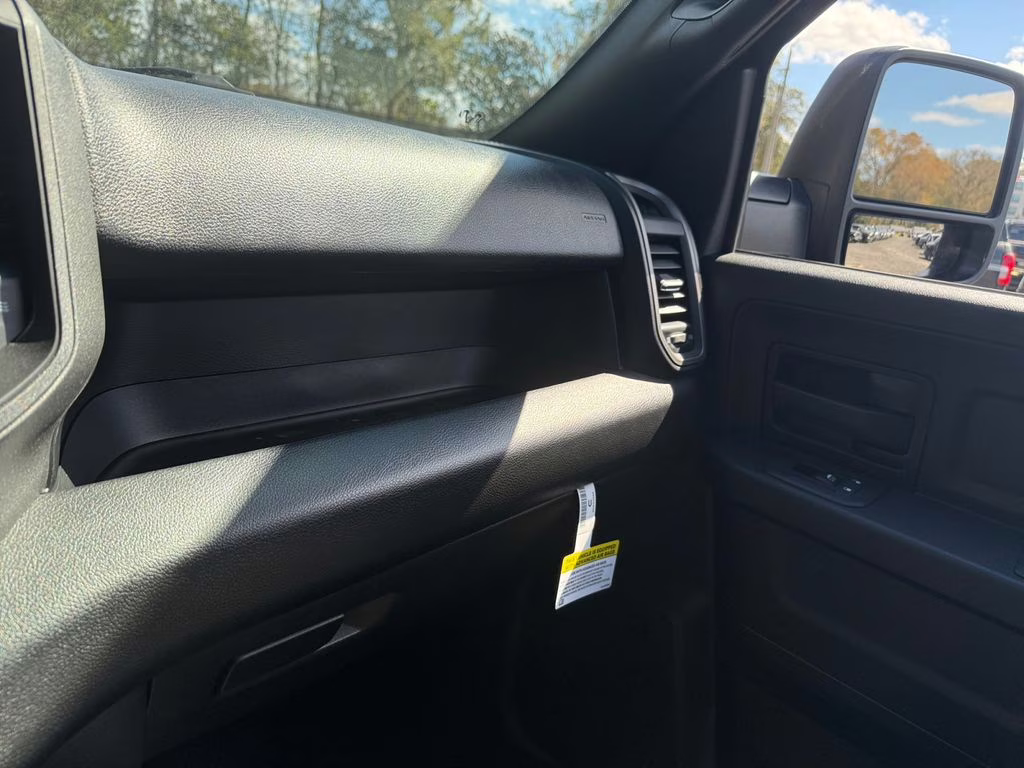 2026 Diamond Black Crystal Pearlcoat Ram 2500 Tradesman 4X4 Truck