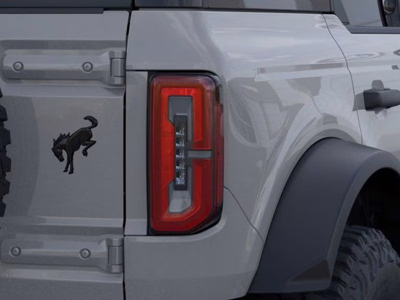 2026 Avalanche Gray Ford Bronco Badlands 4X4 SUV