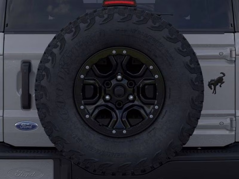 2026 Avalanche Gray Ford Bronco Badlands 4X4 SUV
