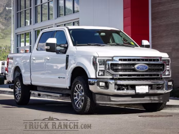 2020 Oxford White Ford Super Duty F-250 SRW Lariat 4X4 Truck