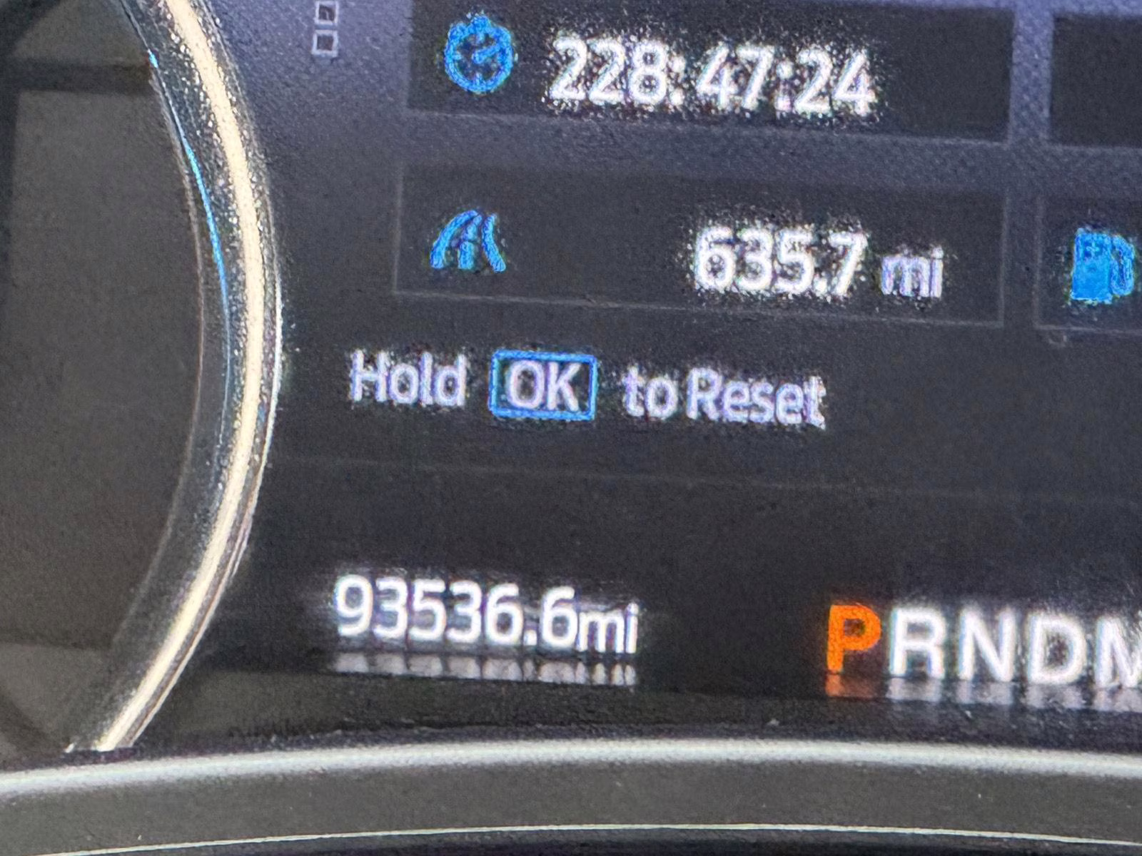 2020 Oxford White Ford Super Duty F-250 SRW Lariat 4X4 Truck