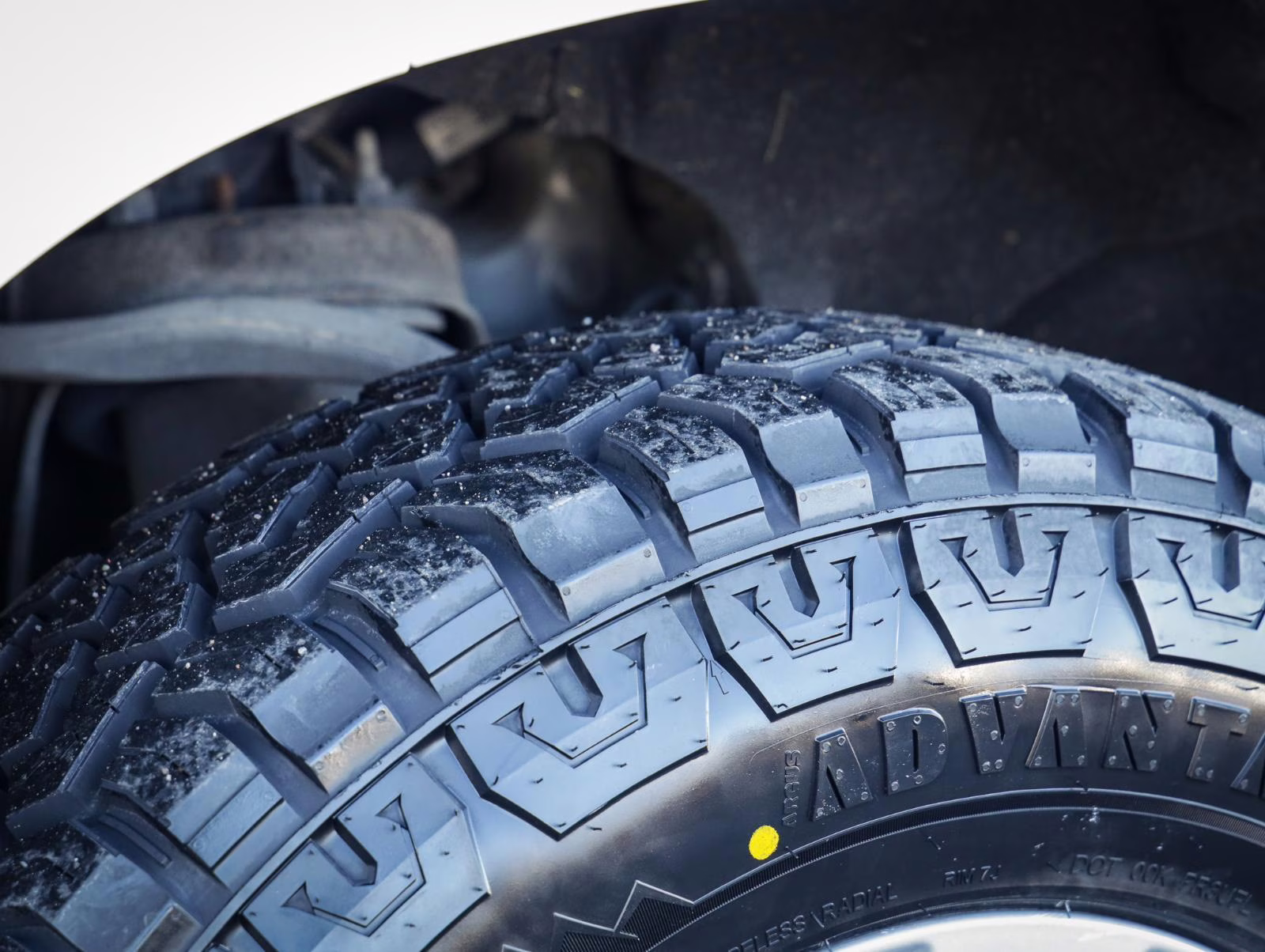 2021 Summit White Chevrolet Silverado 1500 LT 4X4 Truck