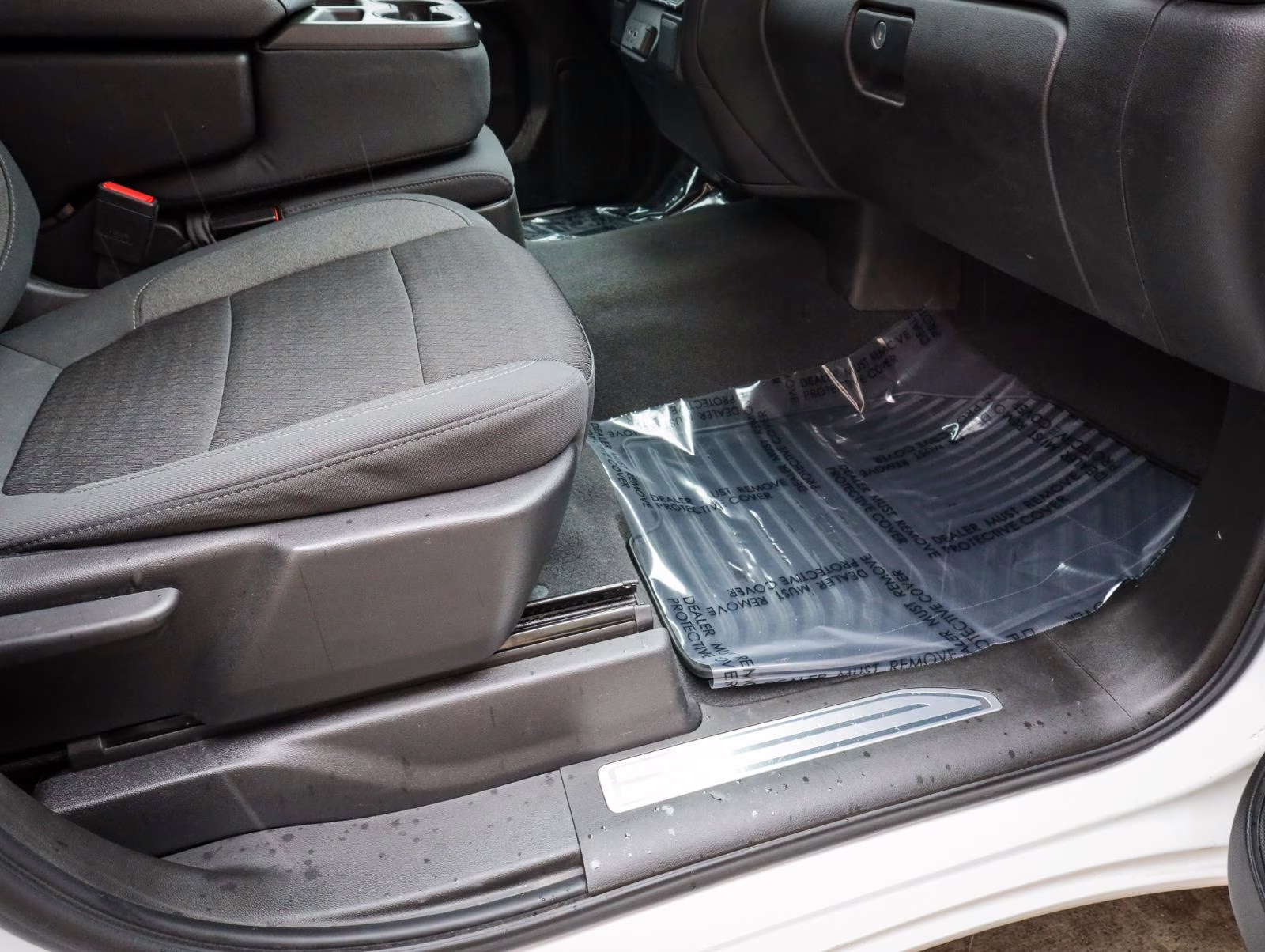 2021 Summit White Chevrolet Silverado 1500 LT 4X4 Truck