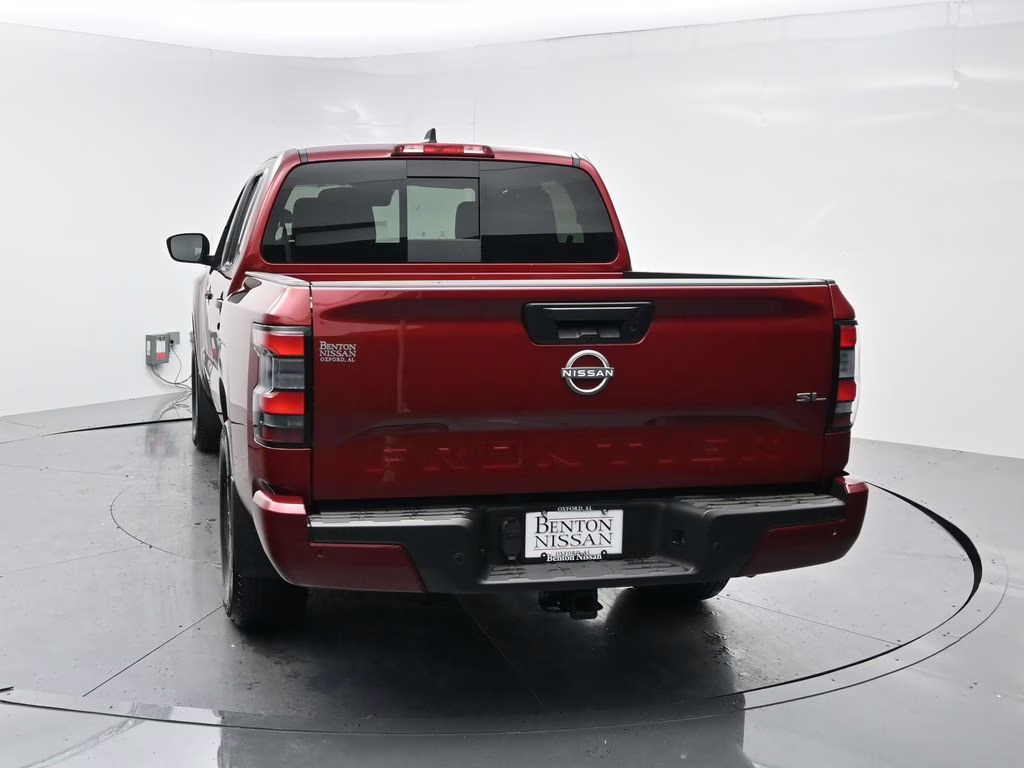 2024 Cardinal Red Metallic Tricoat Nissan Frontier SL RWD Truck