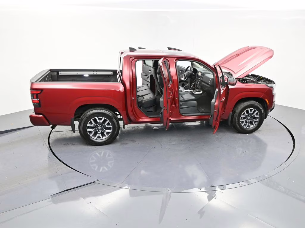 2024 Cardinal Red Metallic Tricoat Nissan Frontier SL RWD Truck