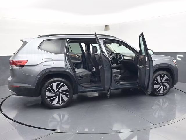 2025 Gray Volkswagen Atlas 2.0T SE w/Technology FWD SUV