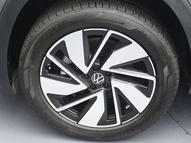 2025 Gray Volkswagen Atlas 2.0T SE w/Technology FWD SUV