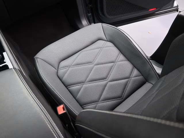 2025 Gray Volkswagen Atlas 2.0T SE w/Technology FWD SUV