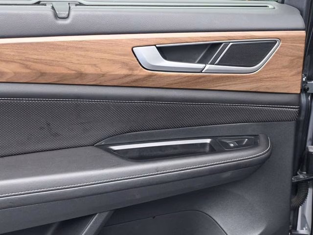 2025 Gray Volkswagen Atlas 2.0T SE w/Technology FWD SUV