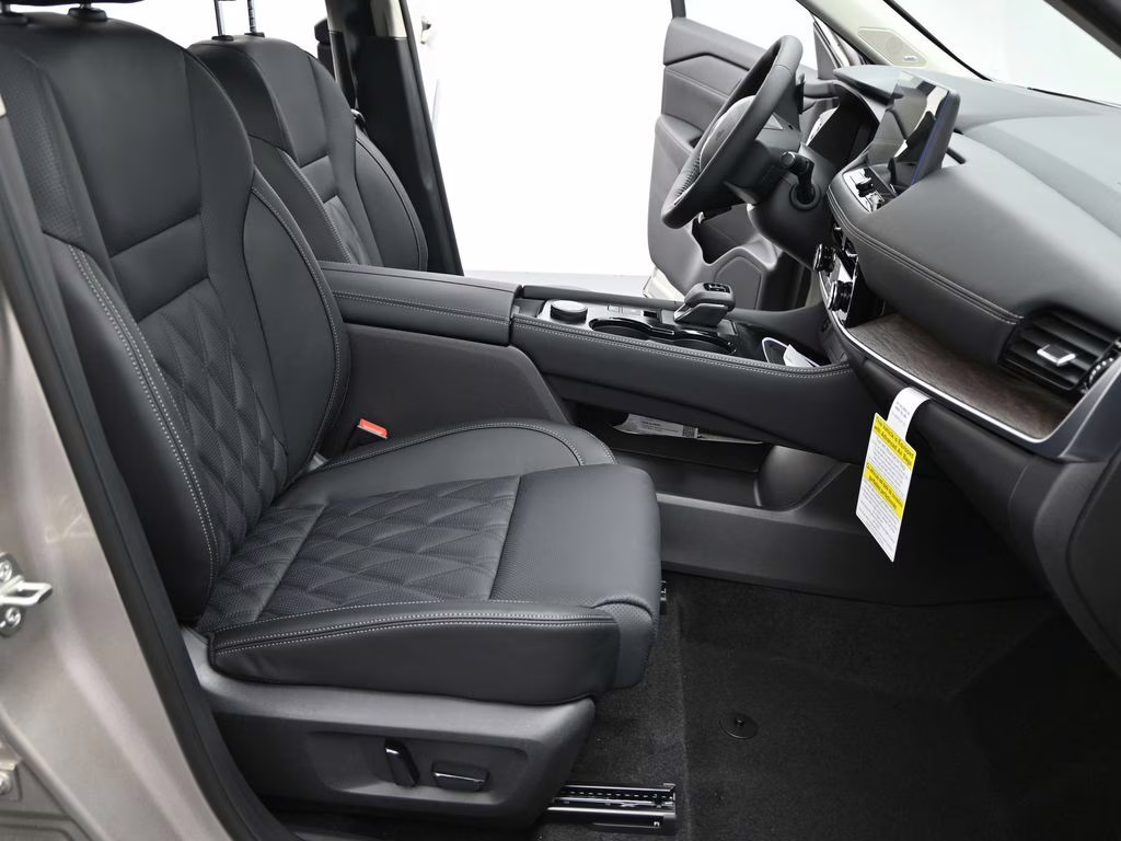 2026 Champagne Silver Metallic Nissan Rogue Platinum AWD SUV